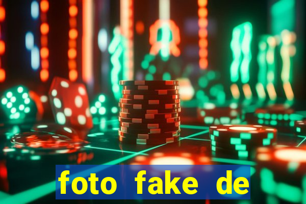 foto fake de menina cabelo cacheado