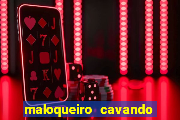 maloqueiro cavando cova censurado
