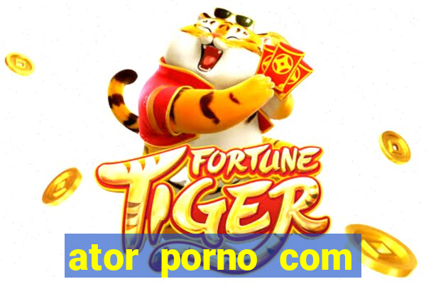 ator porno com tatuagem do chelsea