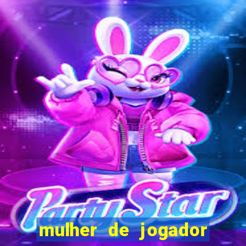 mulher de jogador de futebol nua