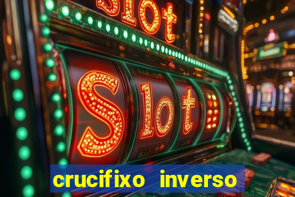 crucifixo inverso com halteres