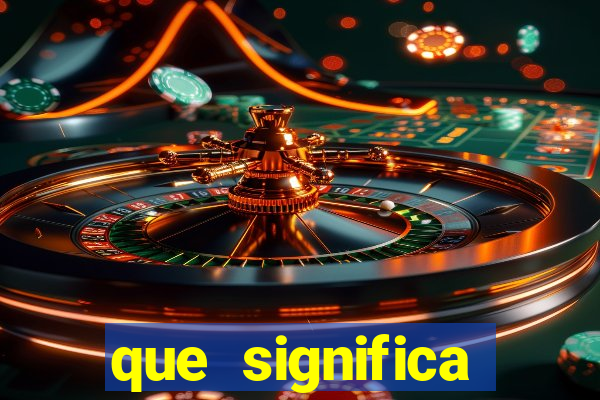 que significa sonhar tomando cerveja