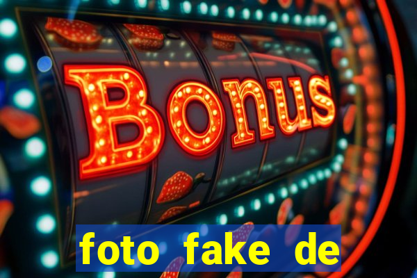 foto fake de menina cacheada