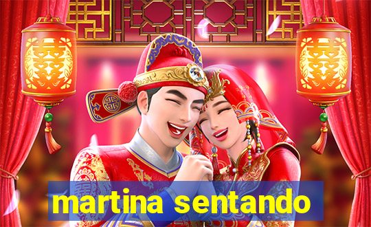 martina sentando