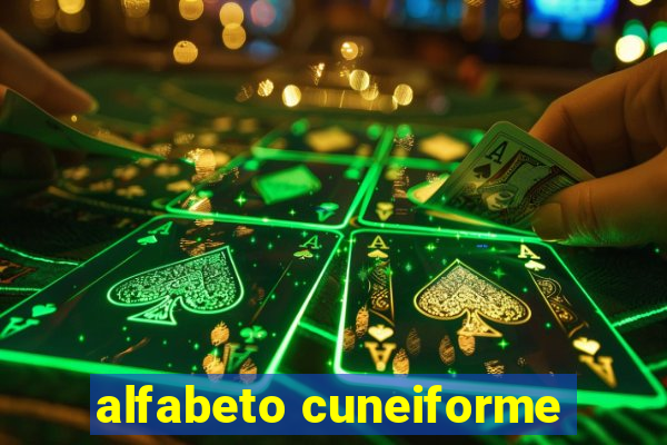 alfabeto cuneiforme