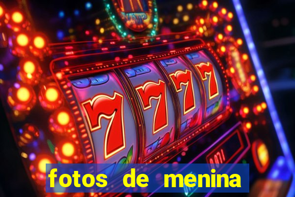 fotos de menina cacheada no espelho